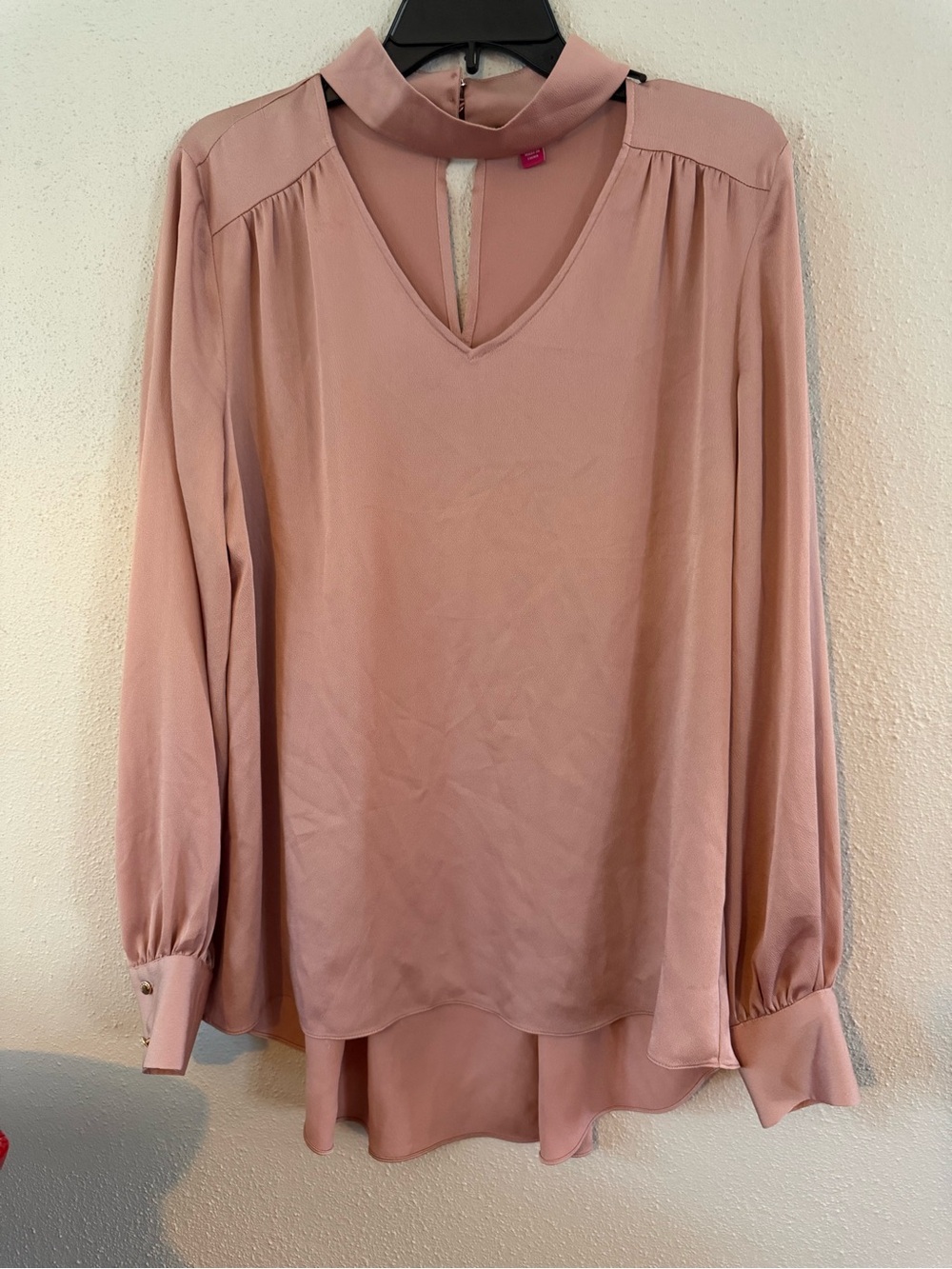 Vince Camuto Dusty Blush Mock Neck Keyhole Blouse